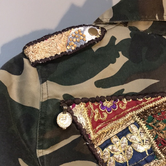 Beautiful Stories Camo Jacket - Picture 5 of 7